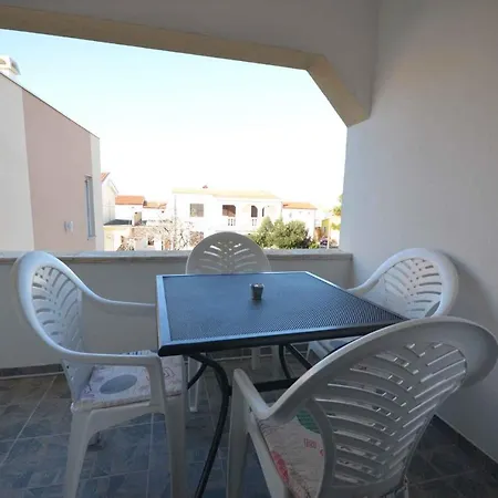 Apartment In - Insel 41242
