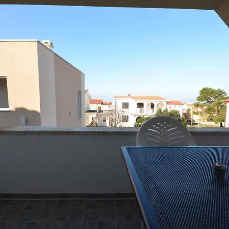 In - Insel 41242 Apartment Vir