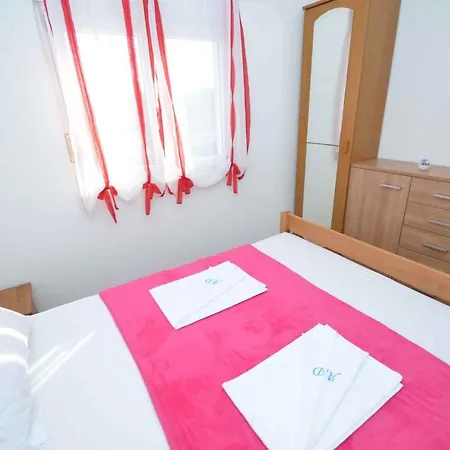 Apartment In - Insel 41242 Vir